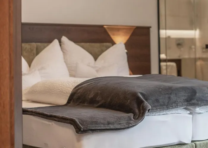 Home4you * Ζόλντεν